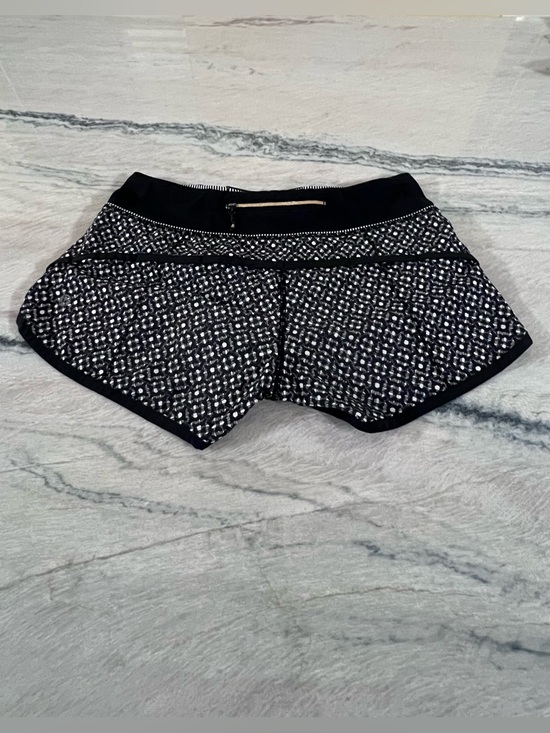 Lululemon Run: Speed Short - Picture 7 of 14